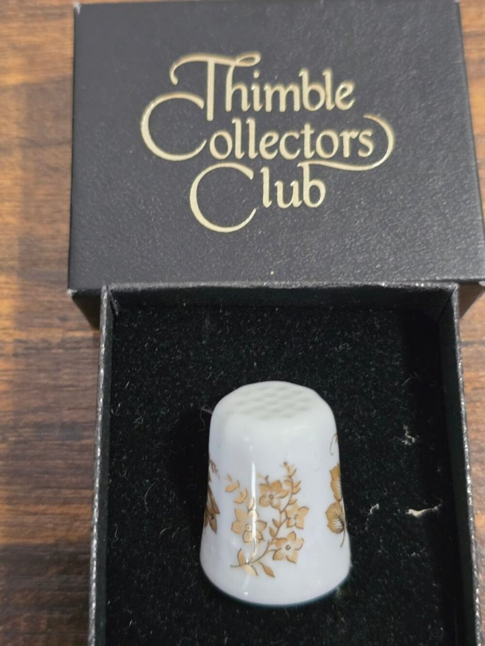 Thimble Collectors Club Porcelain Set 3 Arctic Animals Floral Gold Orange Flower - Picture 4 of 16